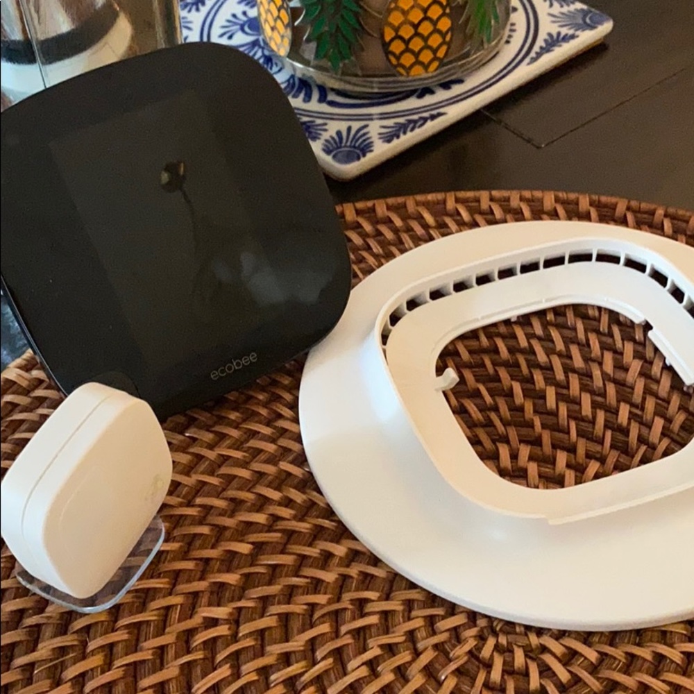 Eco bee smart WiFi thermostat